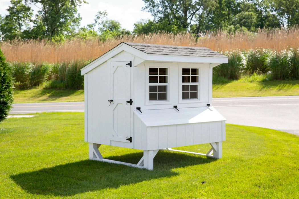 Amish Built 4×6 Quaker Chicken Coop – White/White - The Henhouse Collection - Pet Houses Direct